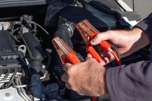 Jak vybrat autobaterii podle motoru a výbavy